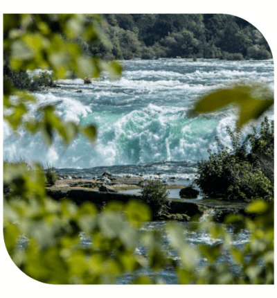 Water on Niagara Falls